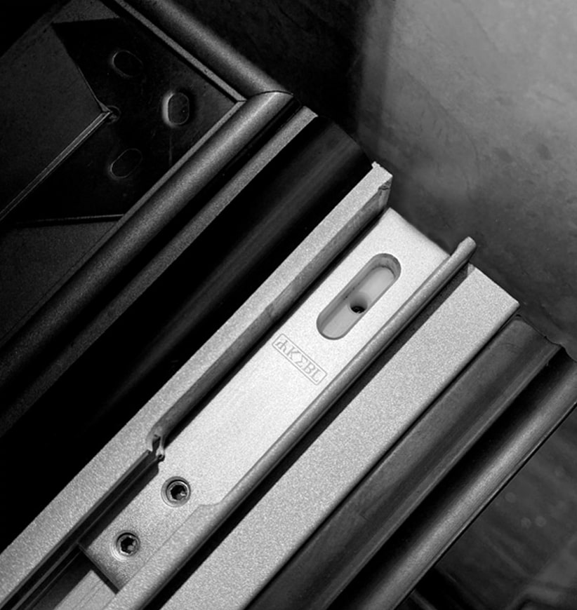 120 series folding door folding hardware